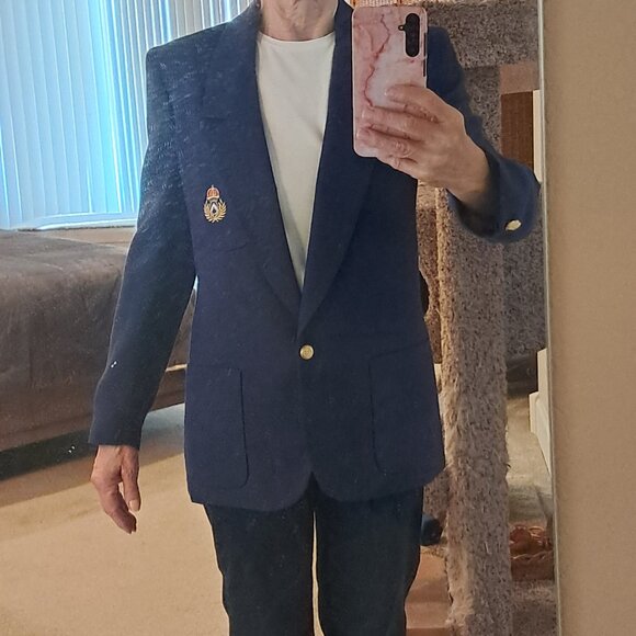 1980's Vintage Stefanie Powers Navy Blue Crested Blazer, Women's Size 6 - Picture 10 of 12